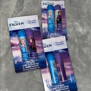 Disney Frozen Flavored Lip Balm Set